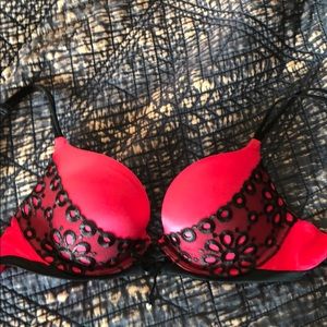VS very sexy push up 32B
